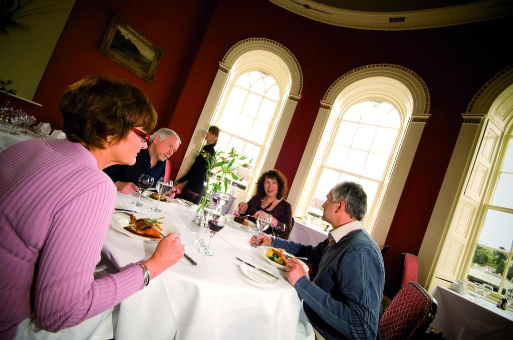 The Tontine Hotel Peebles Extérieur photo