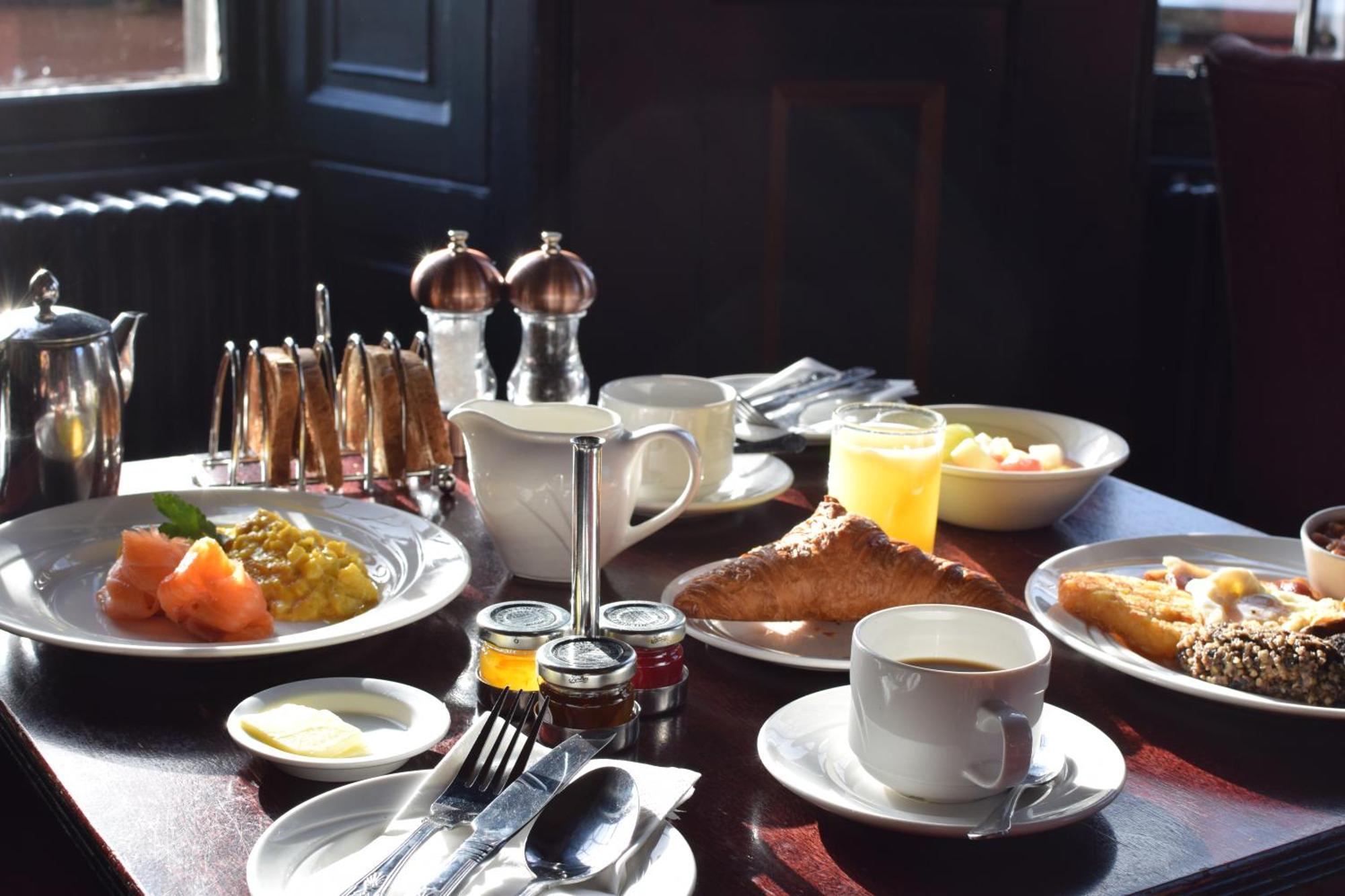 The Tontine Hotel Peebles Extérieur photo