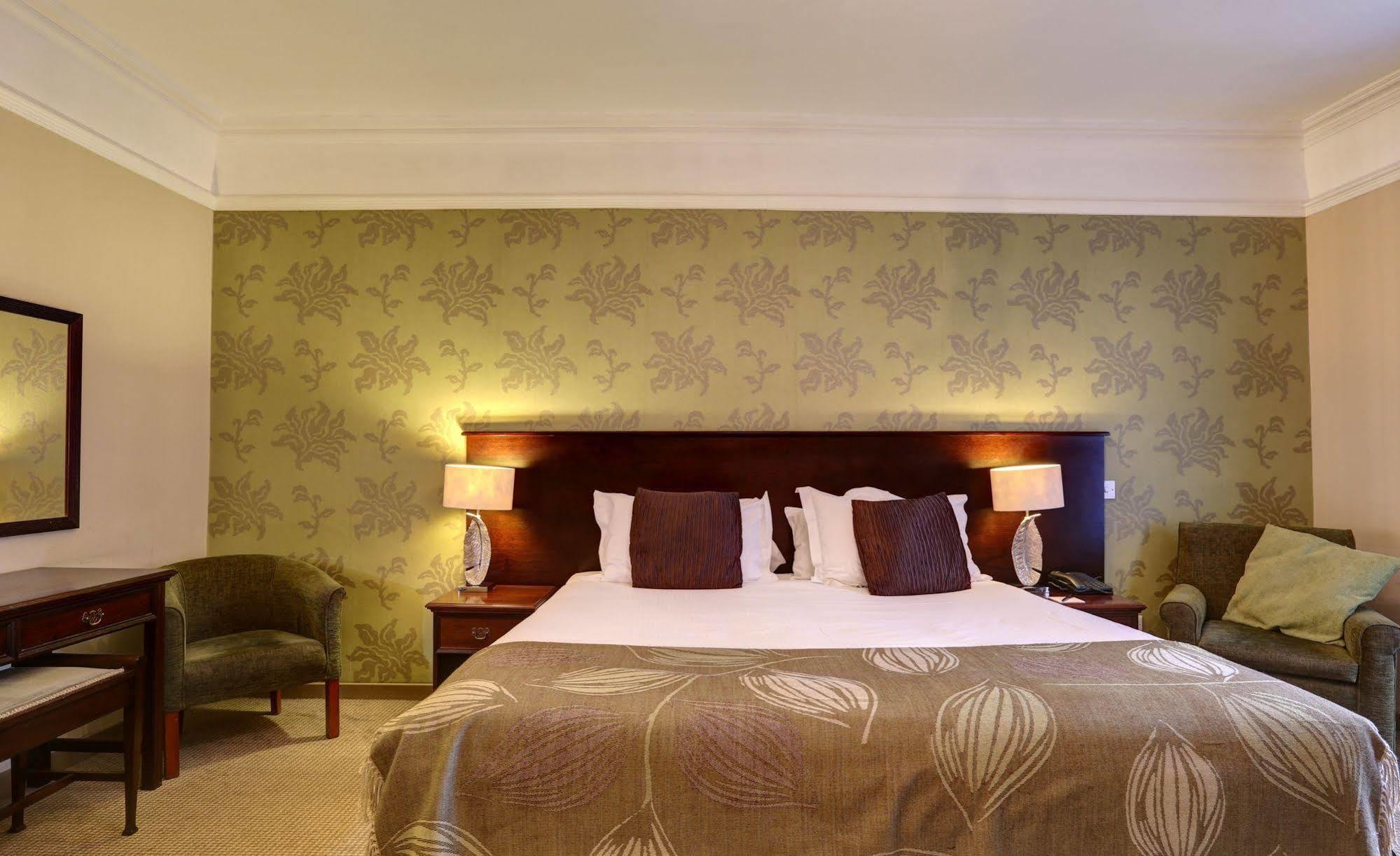 The Tontine Hotel Peebles Extérieur photo